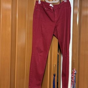 EUC size 30 Lila Ryan Raspberry colored skinny jeans
